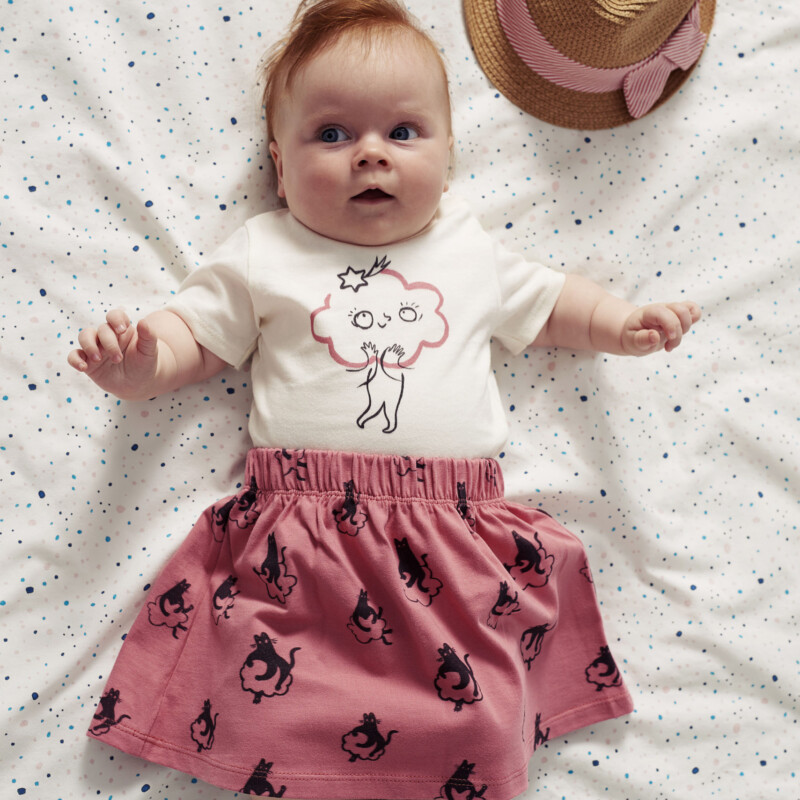 Kremowe body dla dziecka z krotkim rekawem Chmura scaled 1