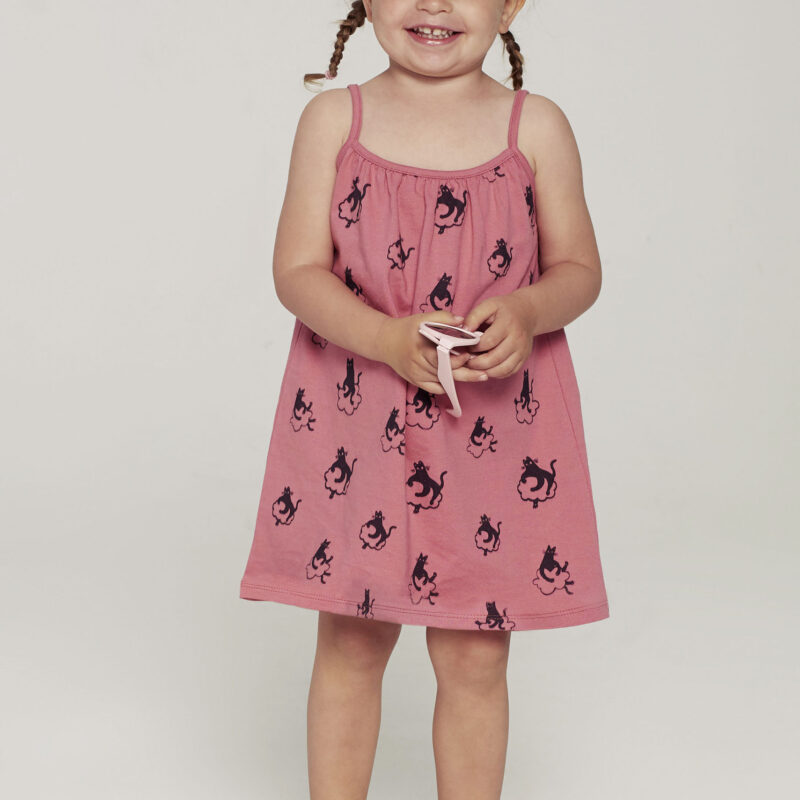 Sukienka dla dziecka na ramiaczkach rozowa Koty scaled 1